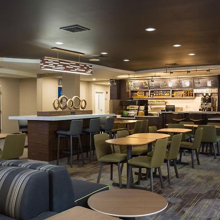 Courtyard By Marriott Boston Westborough Hotel Ngoại thất bức ảnh