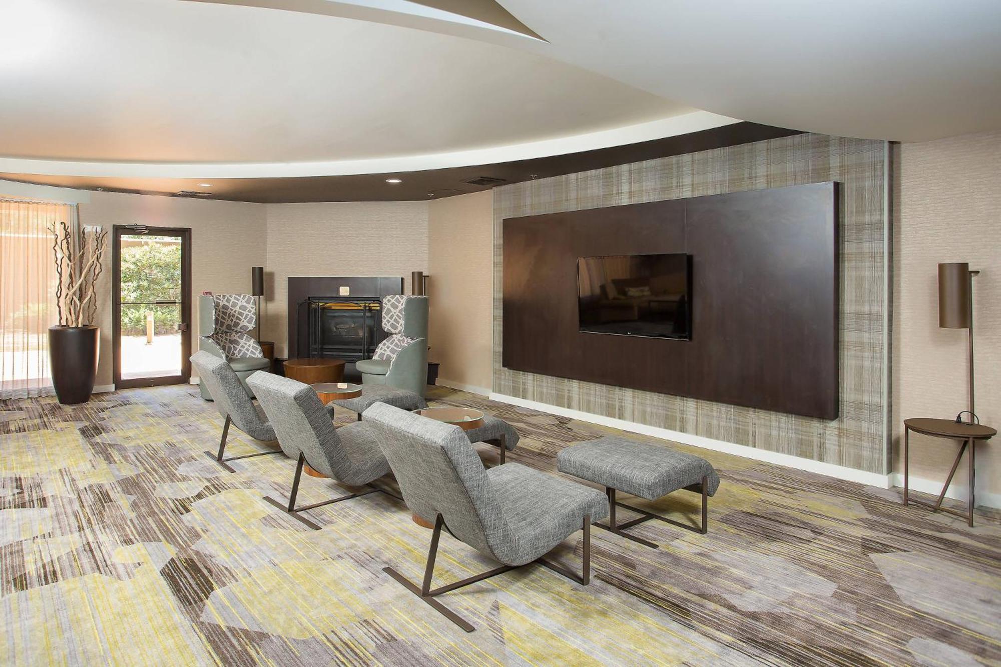 Courtyard By Marriott Boston Westborough Hotel Ngoại thất bức ảnh