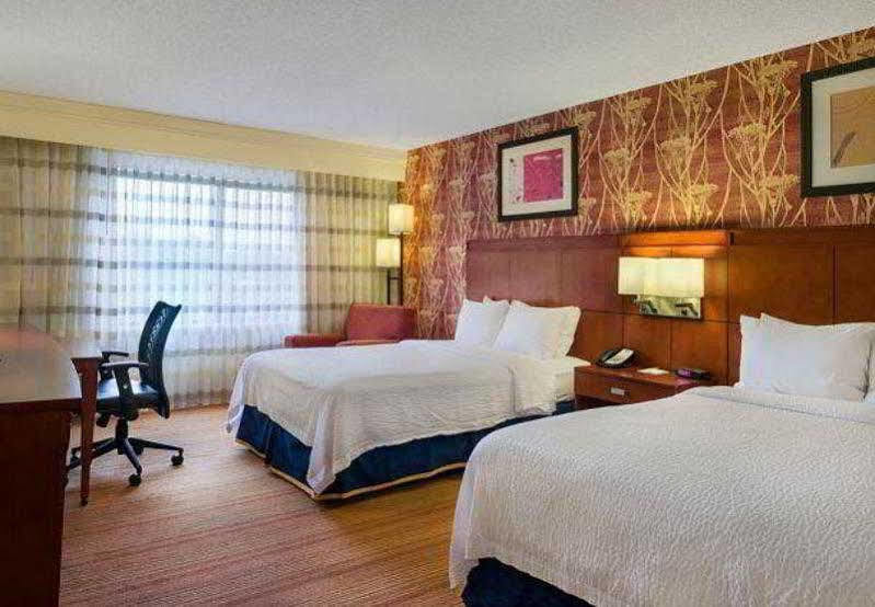 Courtyard By Marriott Boston Westborough Hotel Ngoại thất bức ảnh
